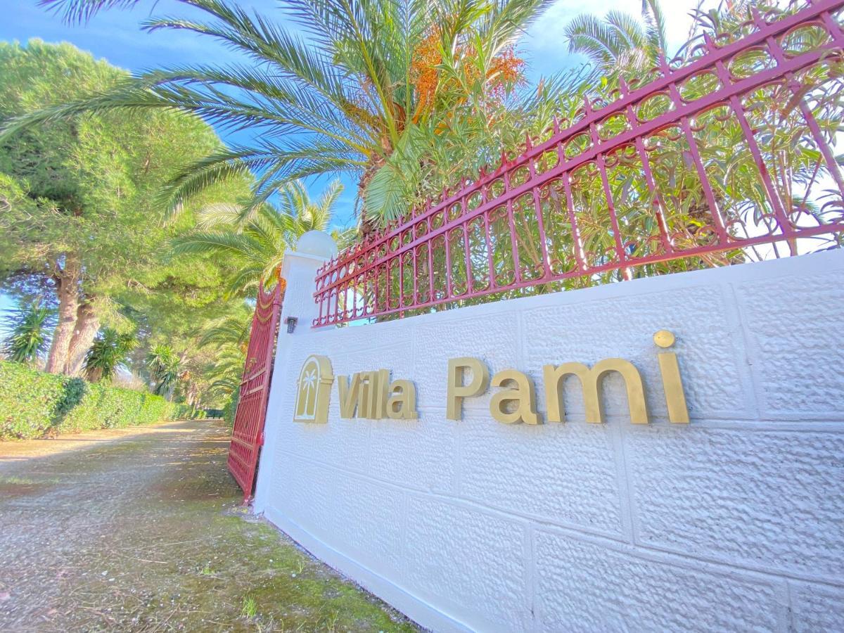 Villa Pami Almiros Beach Eksteriør billede