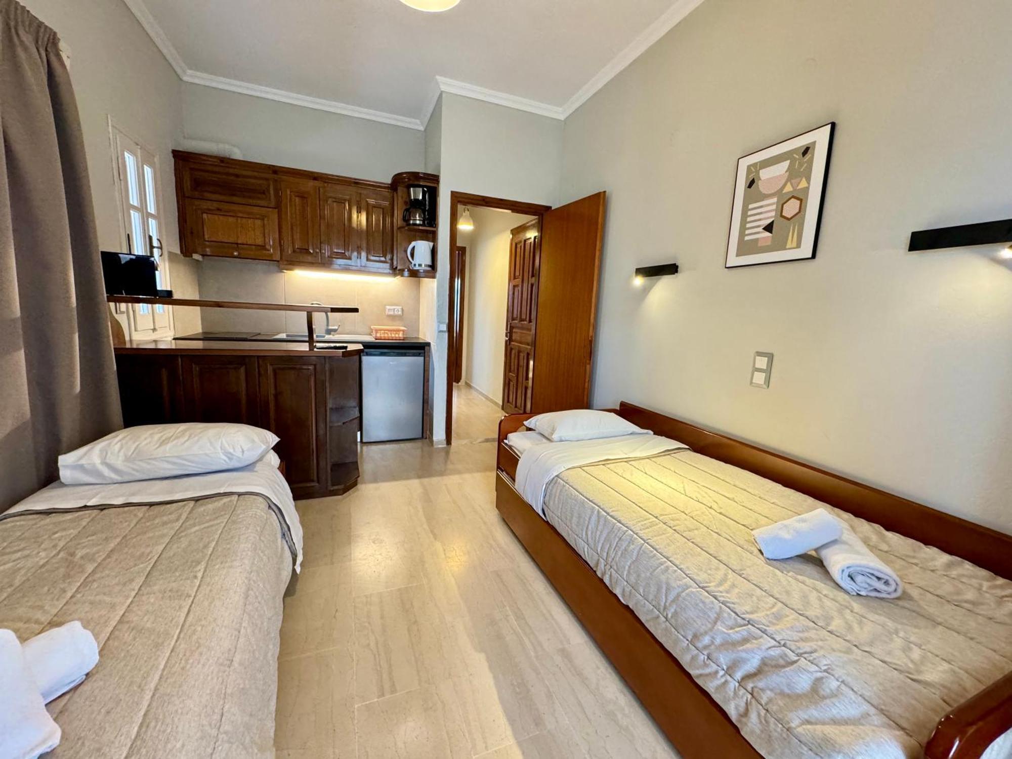 Villa Pami Almiros Beach Eksteriør billede