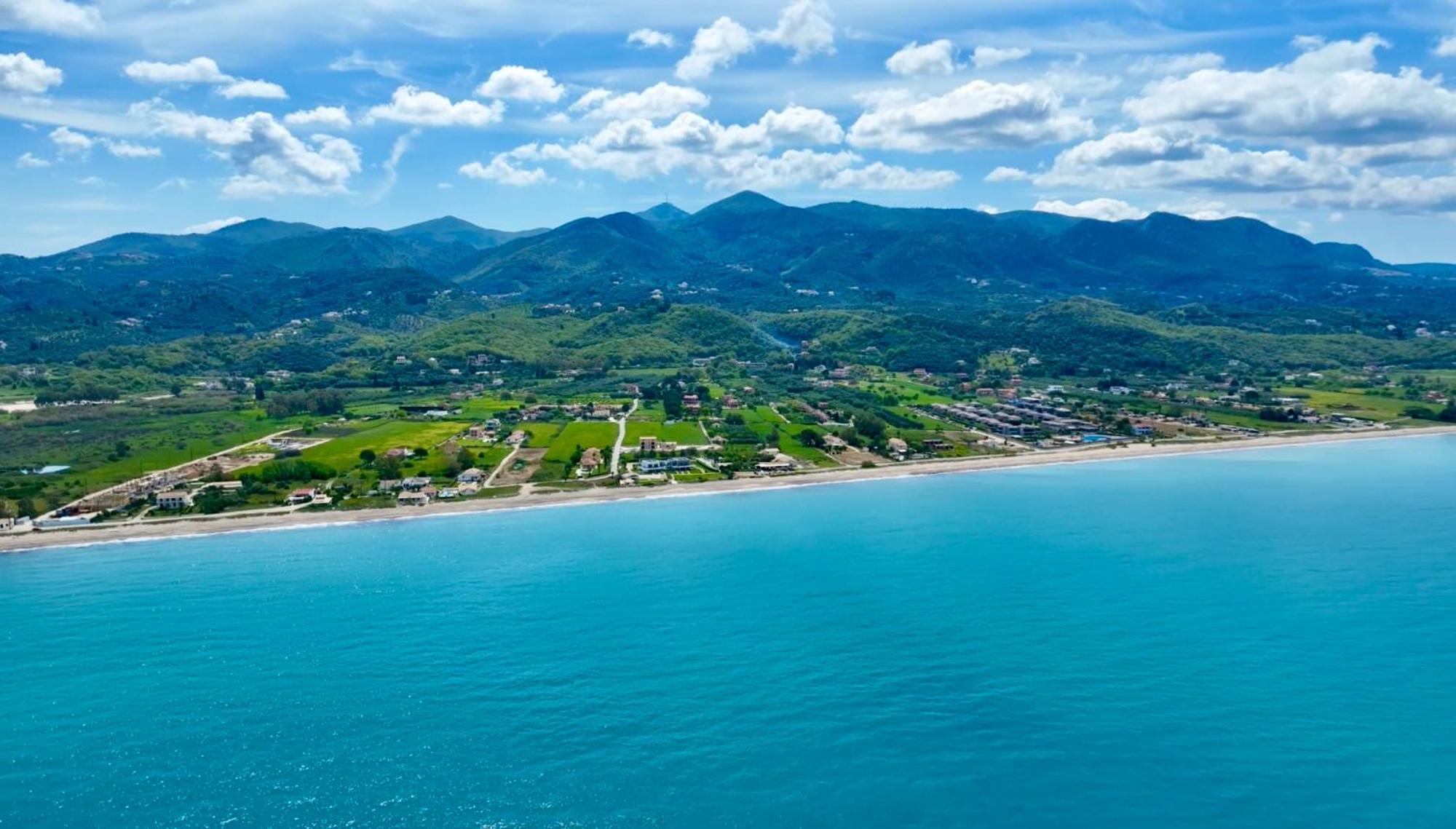 Villa Pami Almiros Beach Eksteriør billede